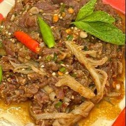 ลาบเนื้อ(ดิบเด้อ)