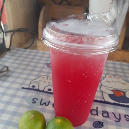 น้ำแดง มะนาวโซดา