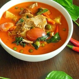 แกงเผ็ดเป็ดย่าง