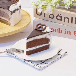 เค้กช็อกโกแลตวนิลา ชิ้น