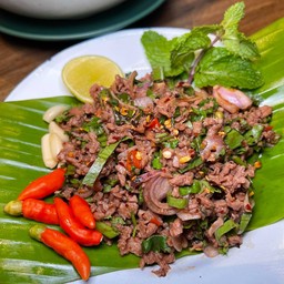 ลาบเนื้อสุก