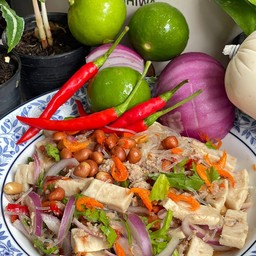 ยำวุ้นเส้นโบราณ