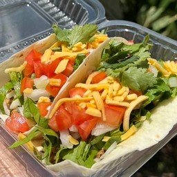 อิ่มจุกๆ ซอฟ ไก่ทาโก้ ( Chicken Soft Tacos )