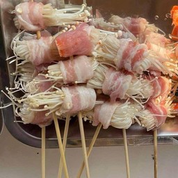 เห็ดเข็มทองพันเบคอน