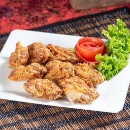 ปีกไก่ทอด Fried Chicken Wing