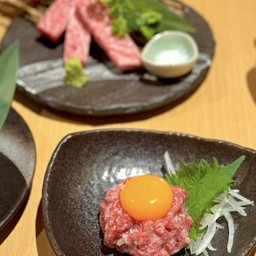 “にくTATSUユッケ” - Niku TATSU Yukhoe(JPY1,650)