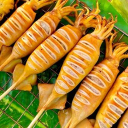 หมึกย่างกลางซอย - พระยาสุเรนทร์30