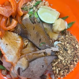 เส้นหมี่แห้ง