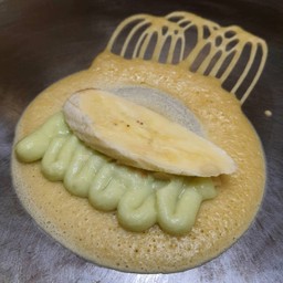 โตเกียว คัสตาร์ดใบเตย-กล้วย 5 ชิ้น แถม 1ชิ้น