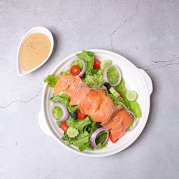 สลัดแซลมอน