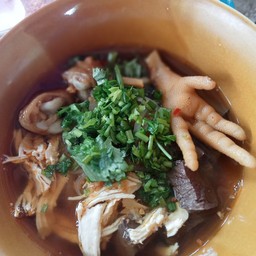 เส้นเล็กไก่มะระ