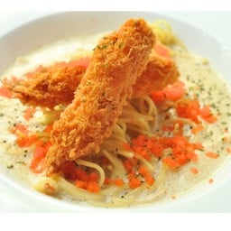 สปาเก็ตตี้ครีมซอสกุ้งทอดไข่กุ้ง