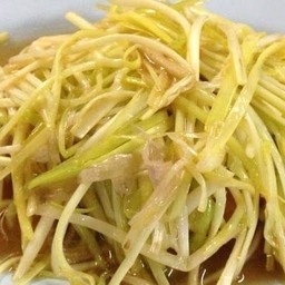 กุ้ยช่ายขาวปลาเค็ม