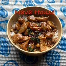 กะเพราหมูชิ้น