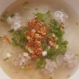 ข้าวต้มหมูสับ