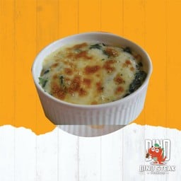 ผักโขมอบชีส