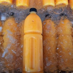 น้ำส้มคั้นแท้ 100% (เนื้อส้ม) Orange Juice with Orange Fresh 1000 ml.