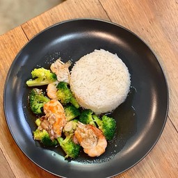 กุ้งผัดบล็อคโคลี่