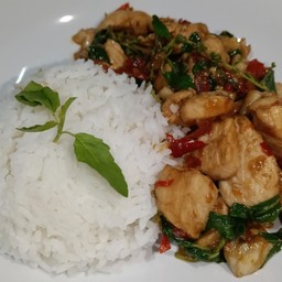 กะเพราไก่