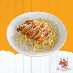 สปาเก็ตตี้ไก่ทอดซอสเห็ด