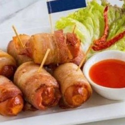 ข้าวเบคอนพันธุ์ไส้กรอก