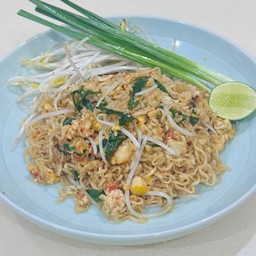 มาม่าผัดไท ชีส
