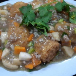 เต้าหู้ทรงเครื่องหมูสับ