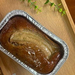 Banana cake