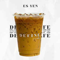 Es yen (Thai style coffee)