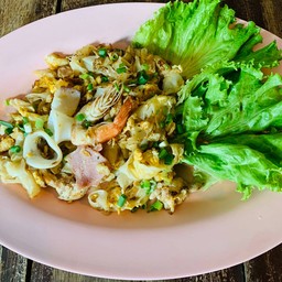 ก๋วยเตี๋ยวคั่วไก่