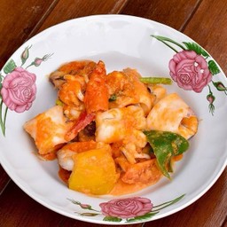 หมึกผัดไข่เค็ม