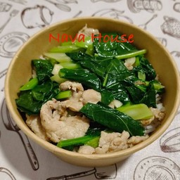 คะน้าหมูหมัก