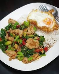 ข้าวคะน้าหมู