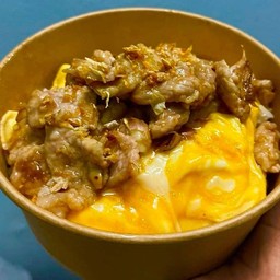 หมูชิ้นกระเทียม (ไม่มีไข่)