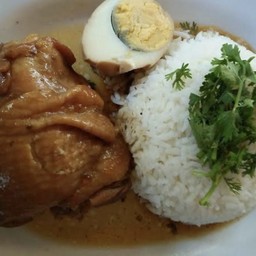 ข้าวไก่ตุ๋น