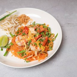 ผัดไทยกุ้งสด