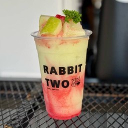 ฝรั่งบ๊วย สมูทตี้