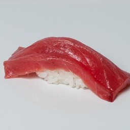 Hon-Akami Nigiri
