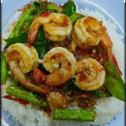 ข้าวเครื่องแกงกุ้ง