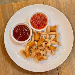 ไส้กรอกทอด