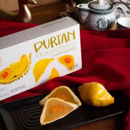 ขนมเปี้ยะใส้ทุเรียนไข่เค็ม