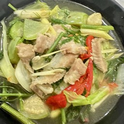 แกงอ่อมกระดูกหมู 100 บาท