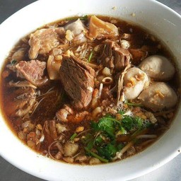 ก๋วยเตี๋ยวเนื้อเปื่อย (ธรรมดา)