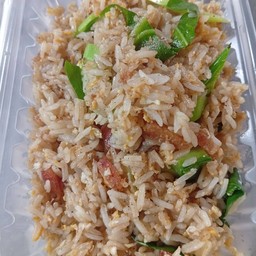 ข้าวผัดกุนเชียง