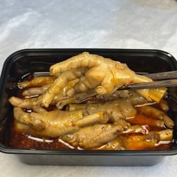 หม่าล่าขาไก่ตุ๋น (10ชิ้น)