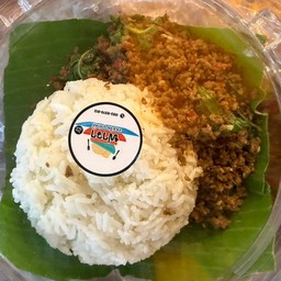 กระเพราเนื้อสับโคขุน