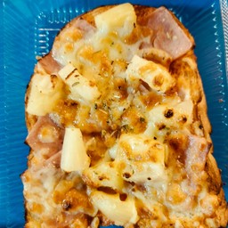 ปังอบพิซซ่ามินิ หน้าฮาวายเฮี้ยน