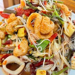 ส้มตำแซ่บติดปาก ป้าป้อม พฤกษา40