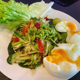 ตำแตงไข่ต้ม