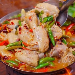 ต้มยำ เอ็นข้อไก่ = ถ้วย ( น้ำข้น / น้ำใส )